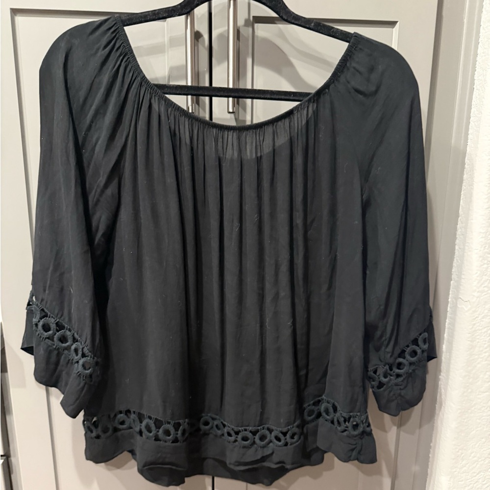 Elegant Black Women's Off the Shoulder Crochet Detail L